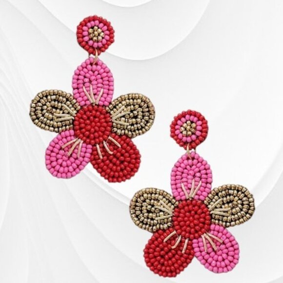 HANDMADE ~ Red Pink Flower Seed Bead Earrings - Picture 1 of 3